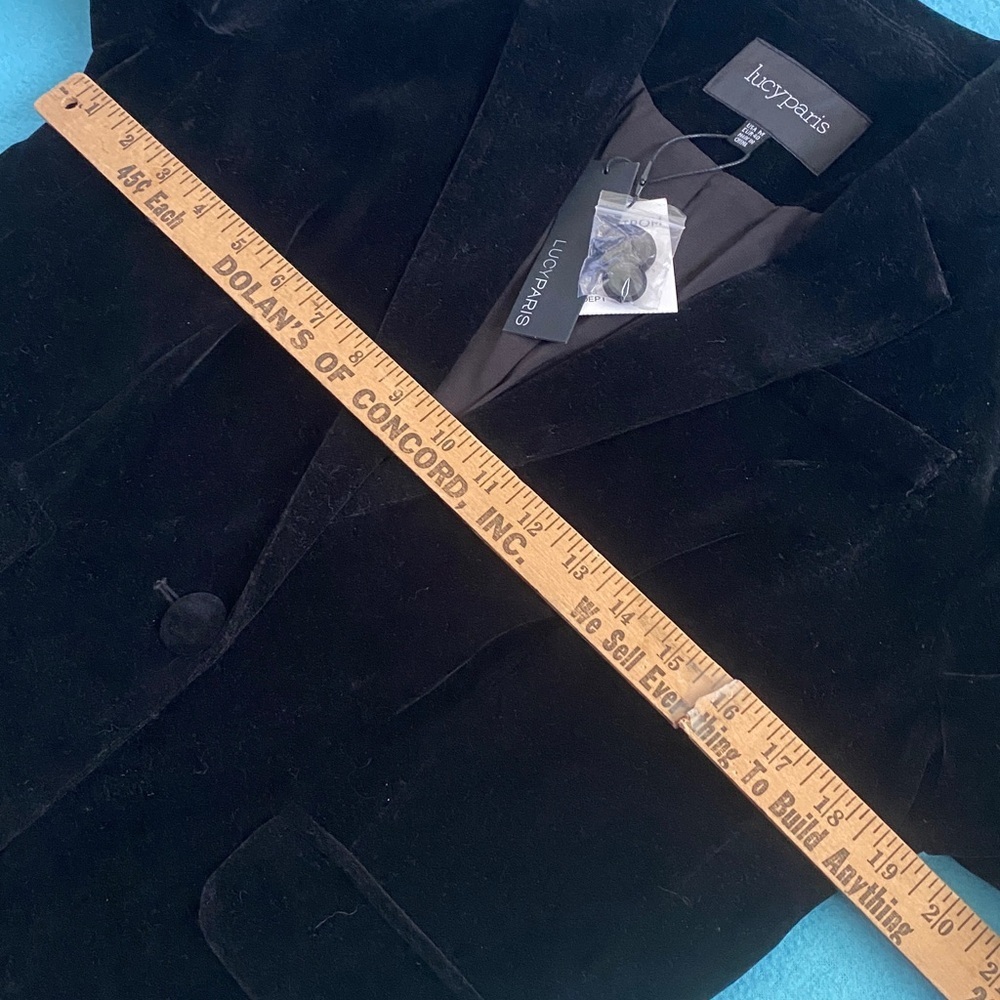 LUCY PARIS velvet black blazer coat one button closure pockets NWT NEW size M - Picture 9 of 11